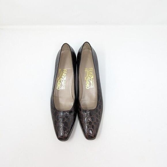 Salvatore Ferragamo Heels Brown Croc Embossed Leather 7.5 AAAA Low Block Heel - Picture 2 of 12